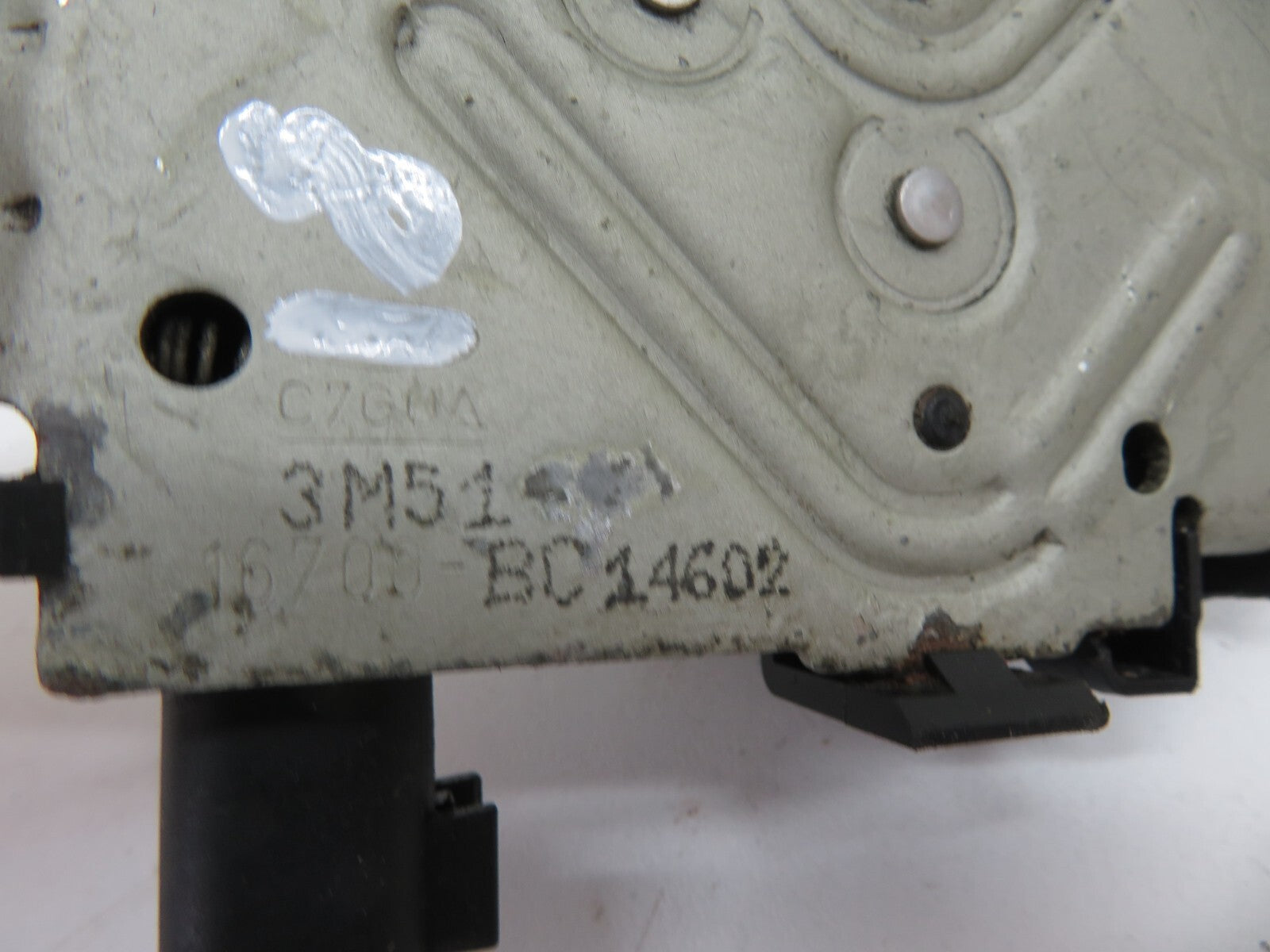 FORD FOCUS MK2 ST225 FRONT BONNET LOCK CATCH 2006-2010 1330-18