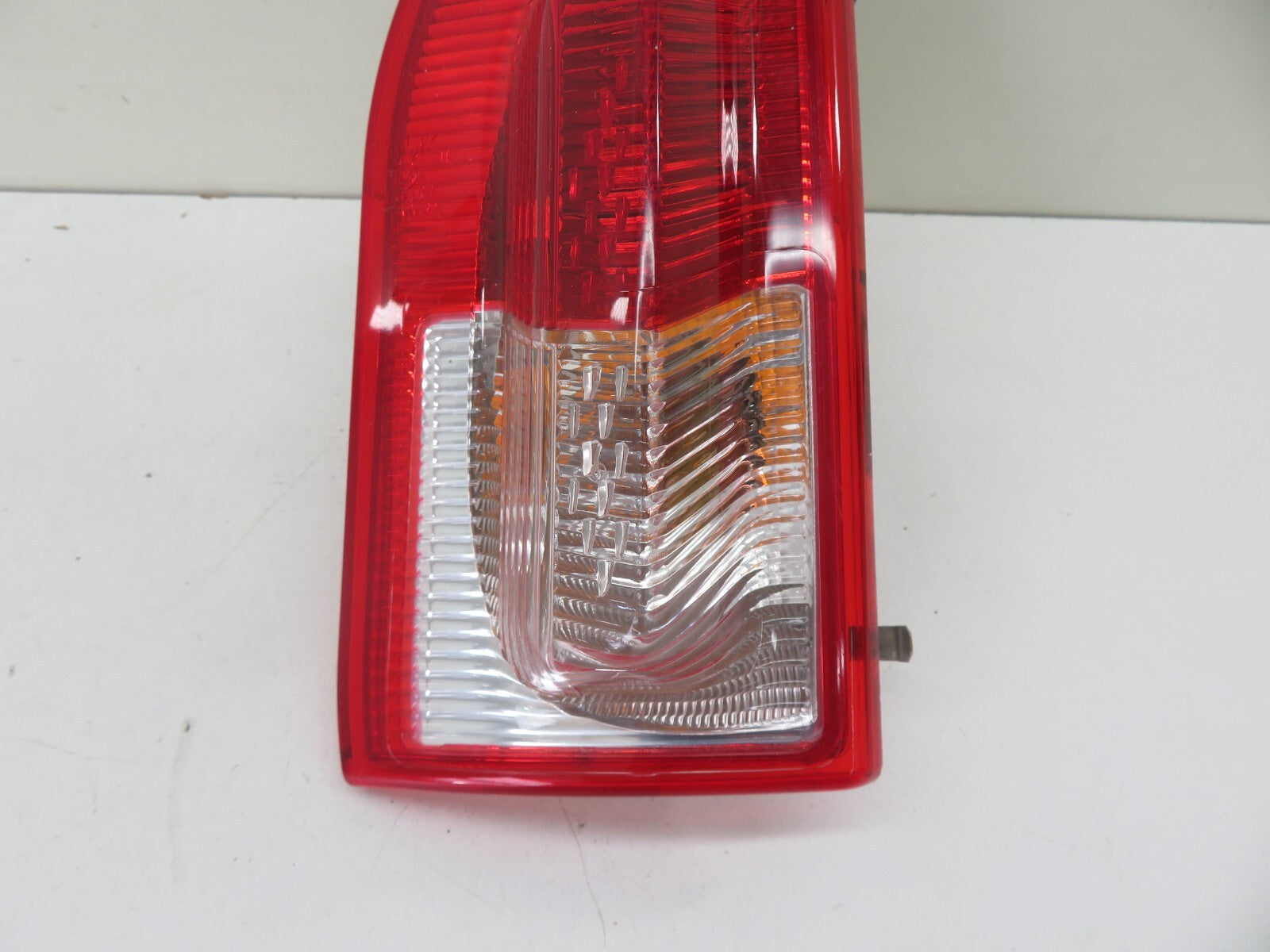 VAUXHALL INSIGNIA ESTATE NS REAR TAIL LIGHT INNER 13228854 2008-16 1631-3