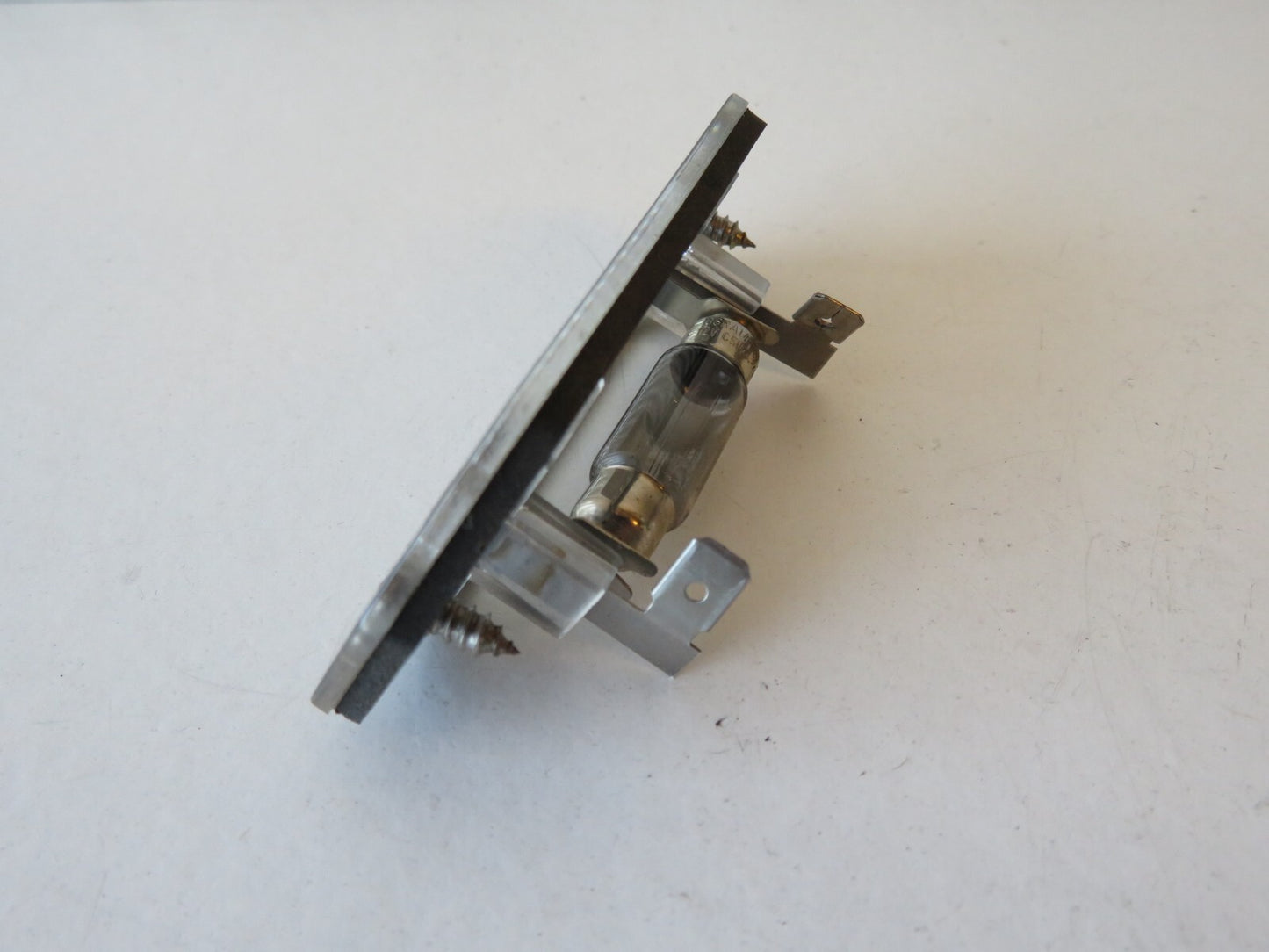 FORD MONDEO MK3 NUMBERPLATE LIGHTS PAIR 2001-2007 RA04