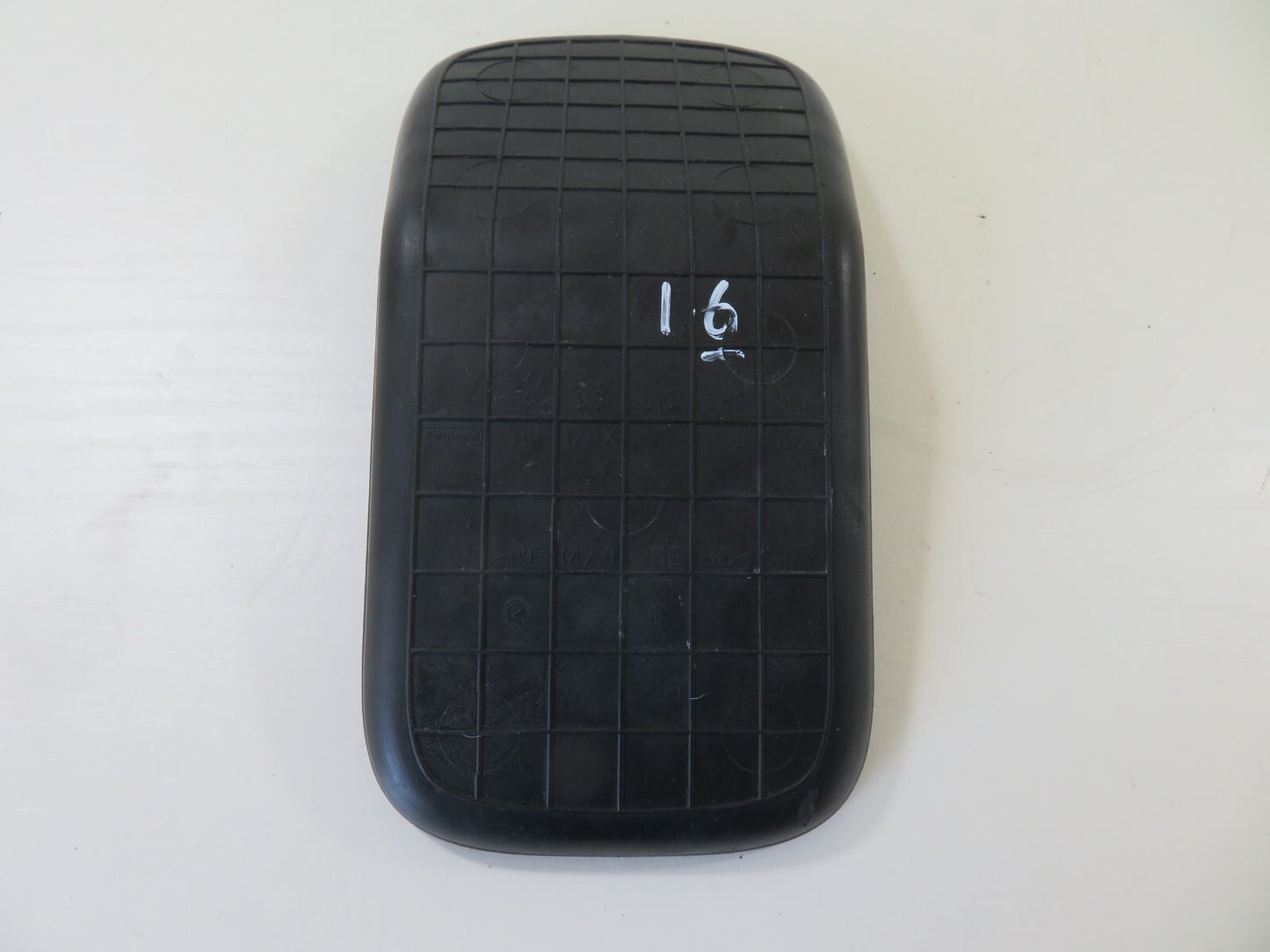 PEUGEOT 308 INTERIOR RUBBBER INSERT TRIM 9681338580 2007-2013 1349-16