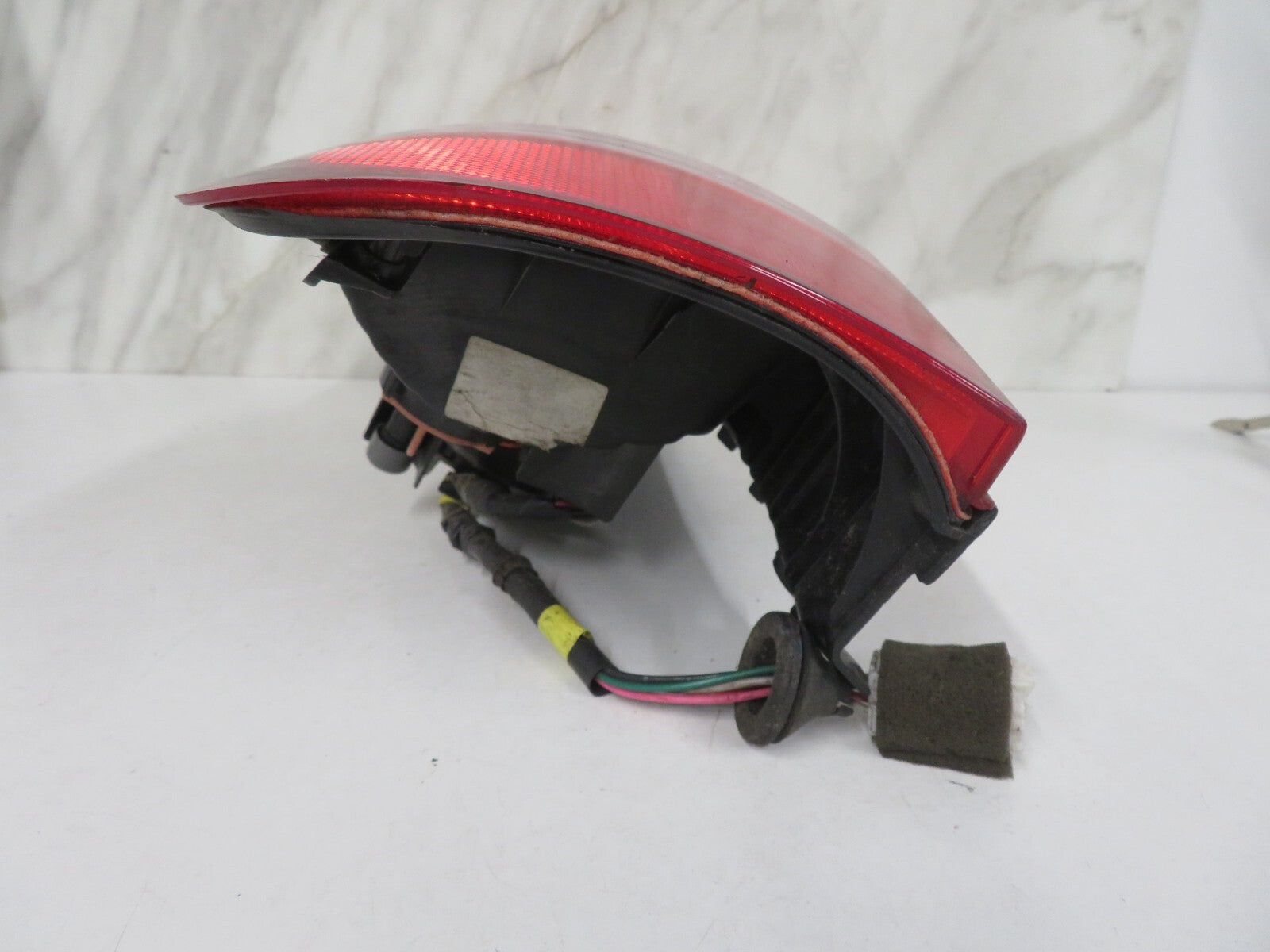 HYUNDAI MATRIX NS PASSENGER REAR TAIL LIGHT 2001-2005 BK