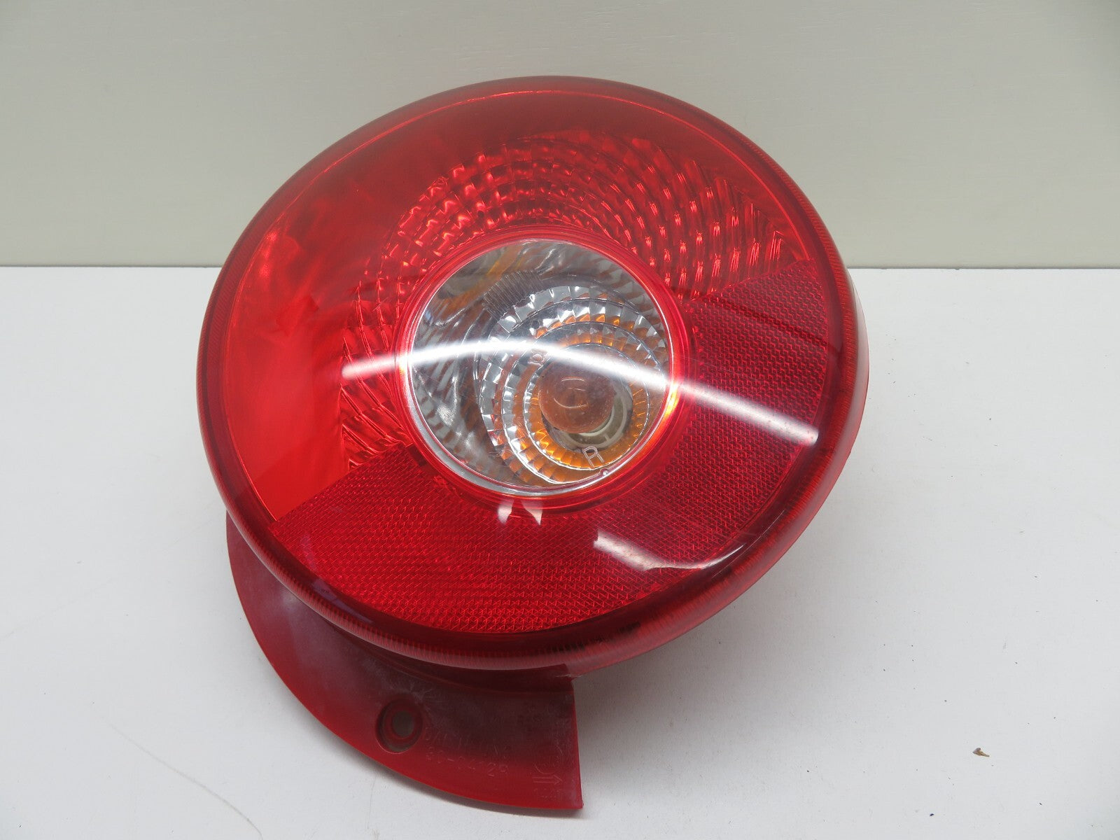 CHEVROLET OS DRIVER REAR TAIL LIGHT 2005-2010 1228-1