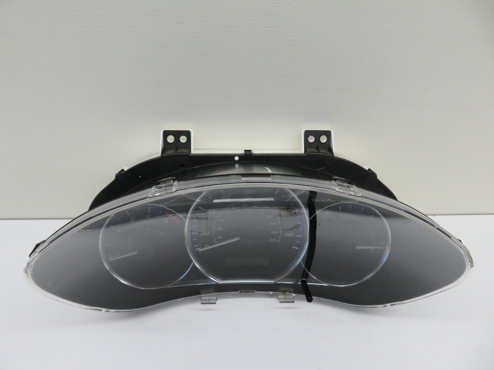 SUBARU FORESTER 2.0 DIESEL SPEEDO INSTRUMENT CLUSTER 0371003 2008-2013 A601-1