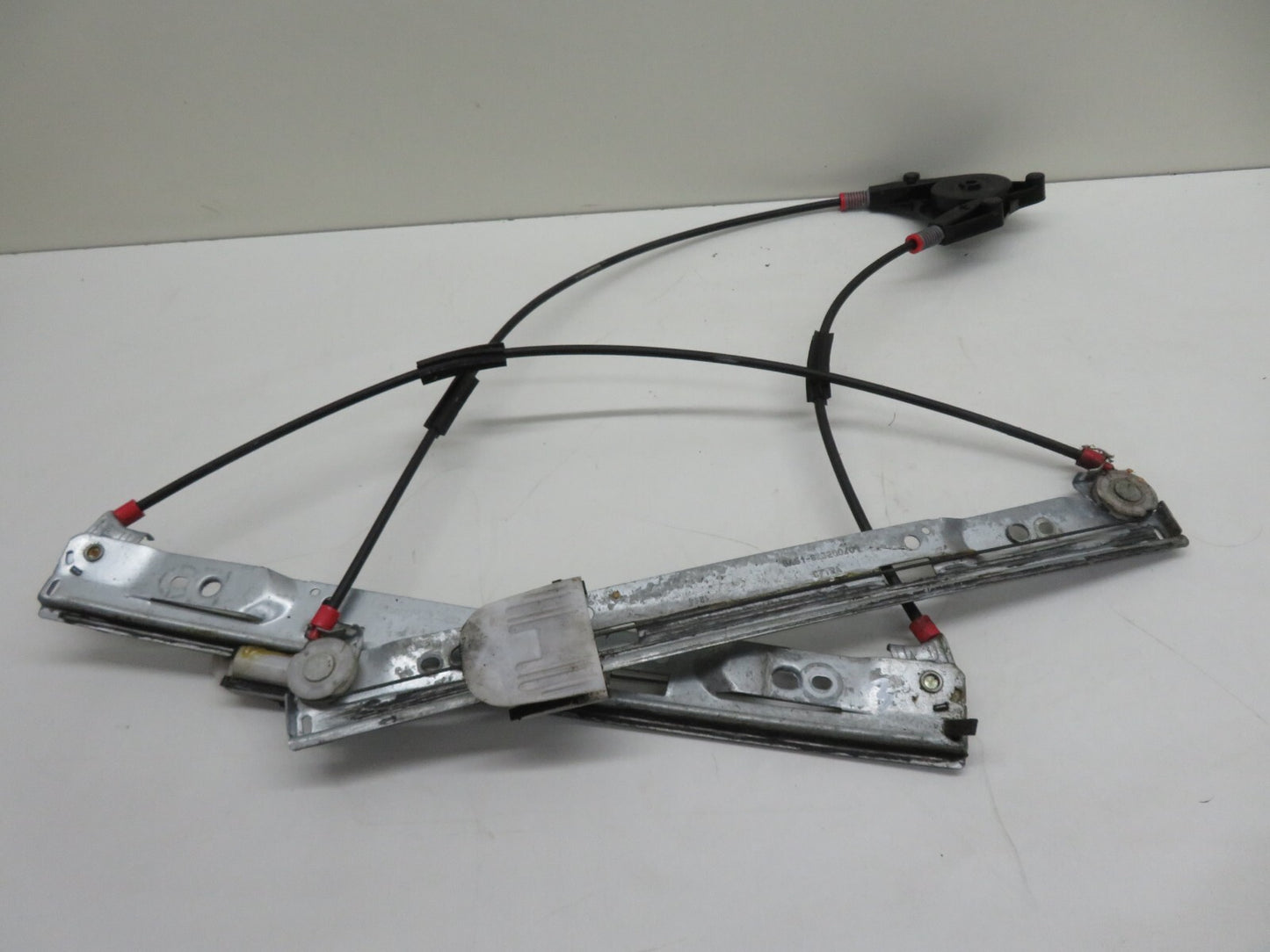 FORD FIESTA MK7 ST180 OS DRIVER DOOR WINDOW REGULATOR 2013-2017 1546-3