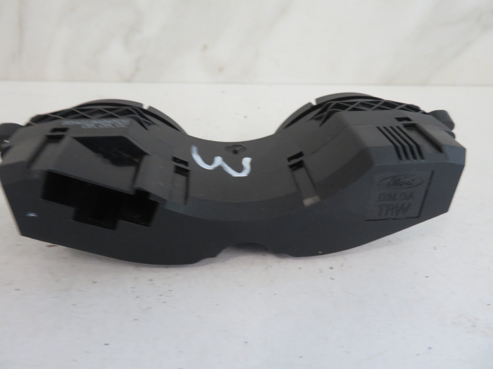 FORD FOCUS AC WINDOW DEMIST SWITCHES 98AG-19A945-CH 1998-2005 MIX1236-3