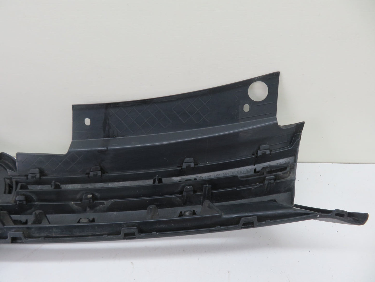 VOLKSWAGEN VW GOLF MK6 FRONT BUMPR GRILL BLACK 2009-2013