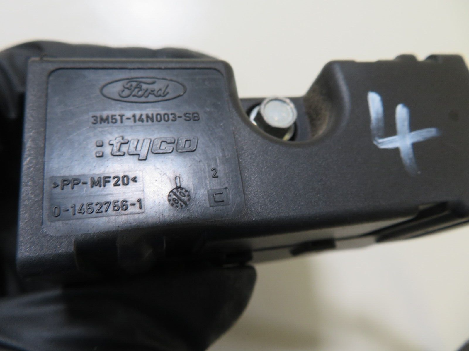 FORD FOCUS MK2 SEAT WIRING HARNESS PLUG CUT 3M5T-14N003-SB 2005-2010 1739-4