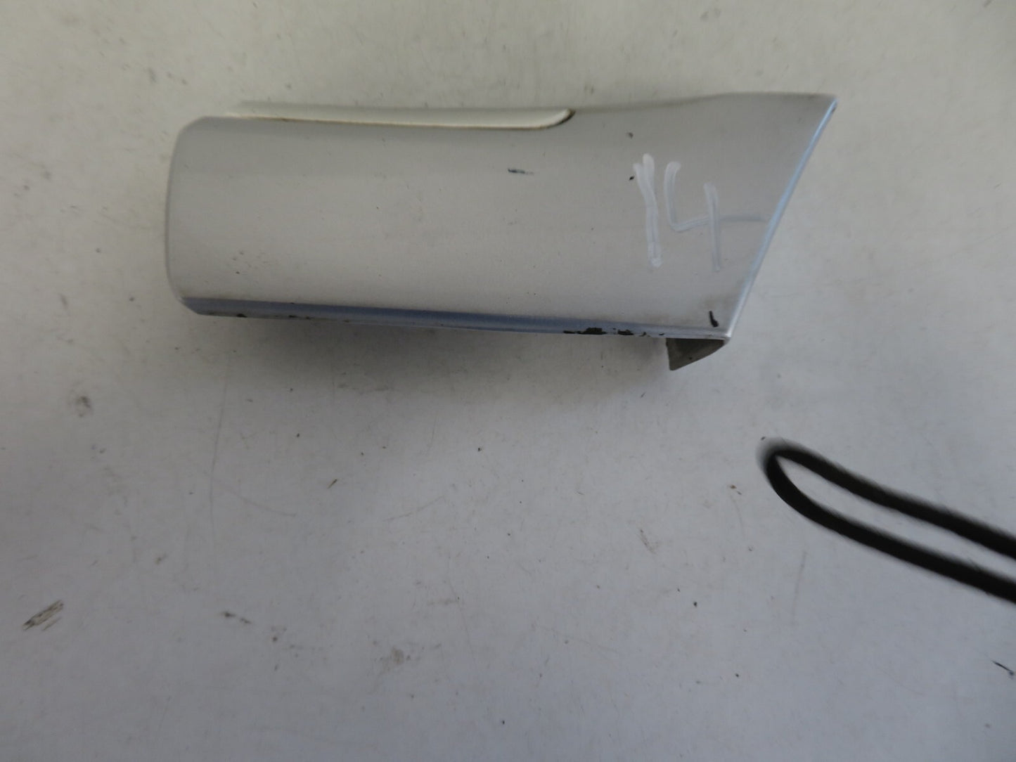 AUDI A8 D2 OS DRIVER SIDE WING TRIM 4D0853972 1998-2002 A1636-14B