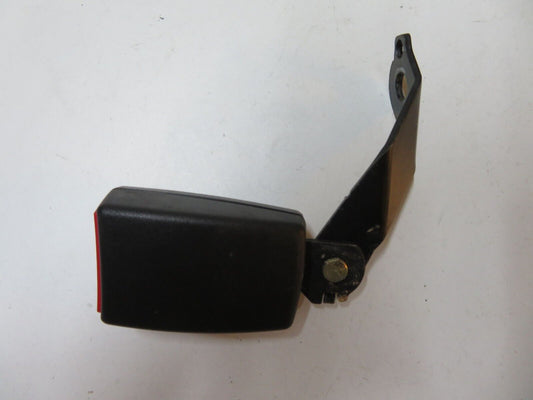 AUDI TT MK1 OSR SEAT BELT BUCKLE 8n885774001c 1998-2004 B6