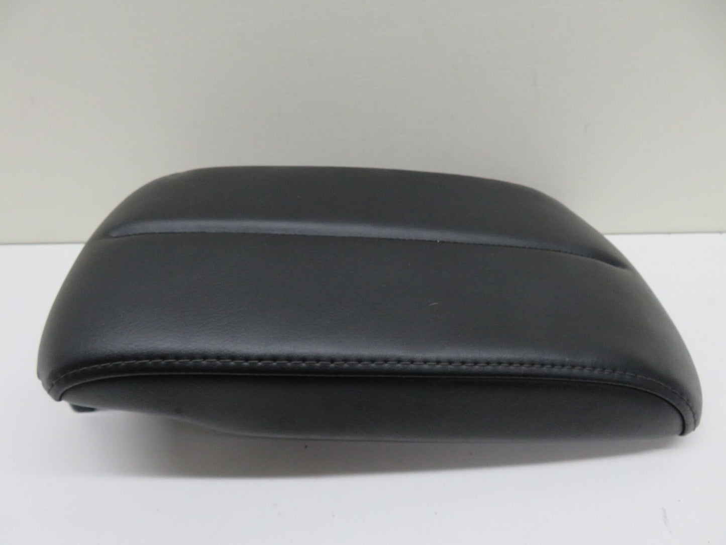 MAZDA CX7 CENTER CONSOLE ARM REST 2008-2012 1414-1