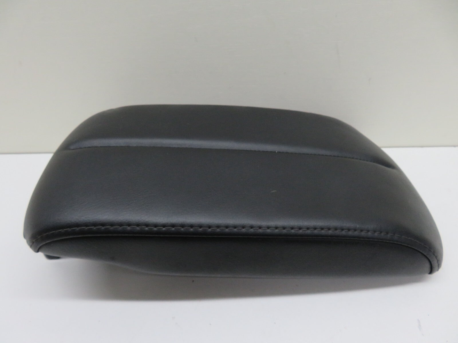 MAZDA CX7 CENTER CONSOLE ARM REST 2008-2012 1414-1