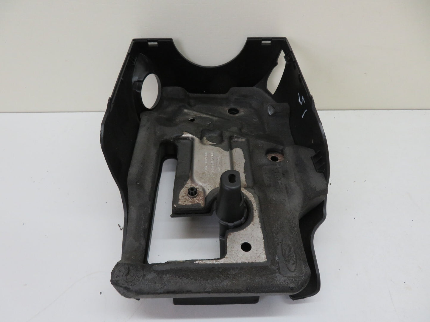 FORD FOCUS MK2 ST225 STEERING COLUMN LOWER TRIM 2006-2010 1330-15