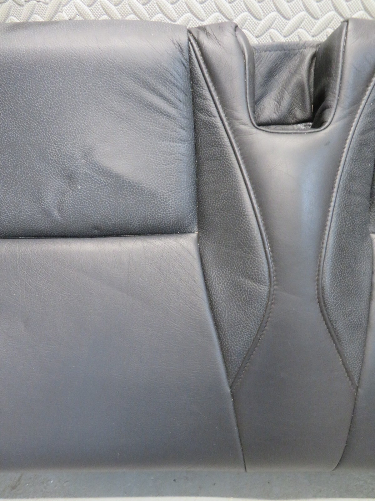 SAAB 9-3 CONVERTIBLE REAR LEATHER SEAT BASE 1998-2003