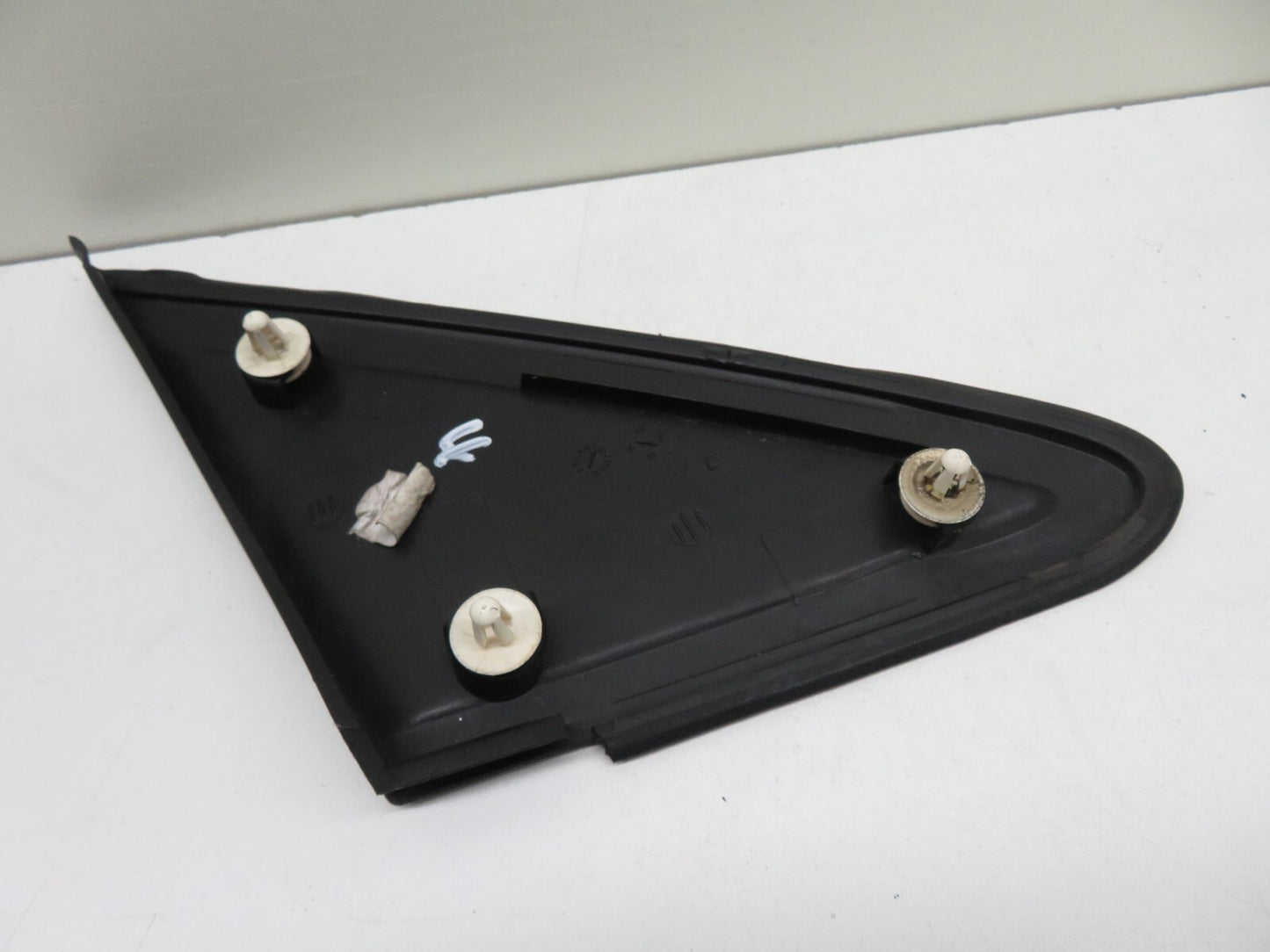 FORD FOCUS MK2 ST225 NS PASSENGER FRONT QUARTER TRIM 2006-2010 1654-4