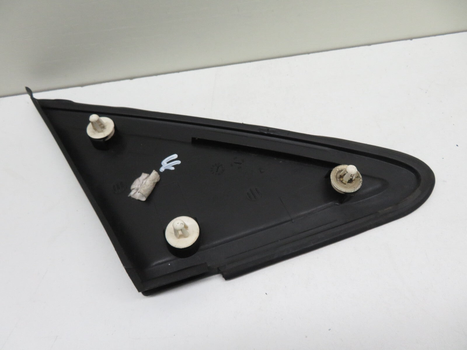 FORD FOCUS MK2 ST225 NS PASSENGER FRONT QUARTER TRIM 2006-2010 1654-4