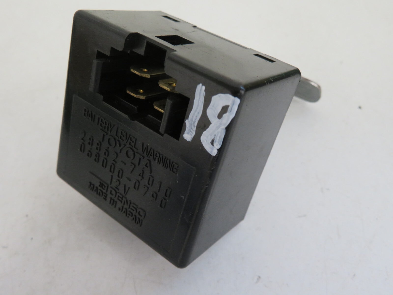 TOYOTA MR2 MK2 SW20 BATTERY LEVEL WARNING RELAY 28862-74010 AM1206-19