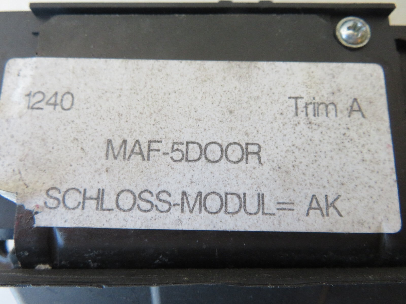 FORD FOCUS MK2 PRE FACELIFT REAR TAILGATE BOOT LOCK CATCH 2003-2008 AMS1216