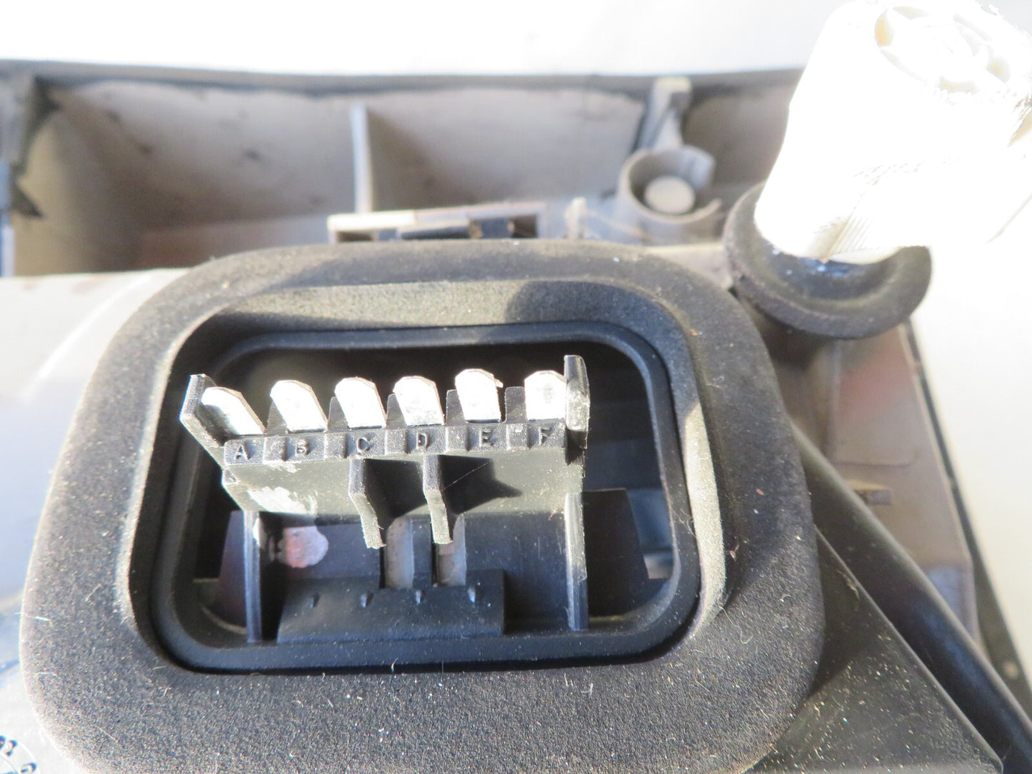 VAUXHALL ZAFIRA A OS REAR TAIL LIGHT 1999-2005 BK1518