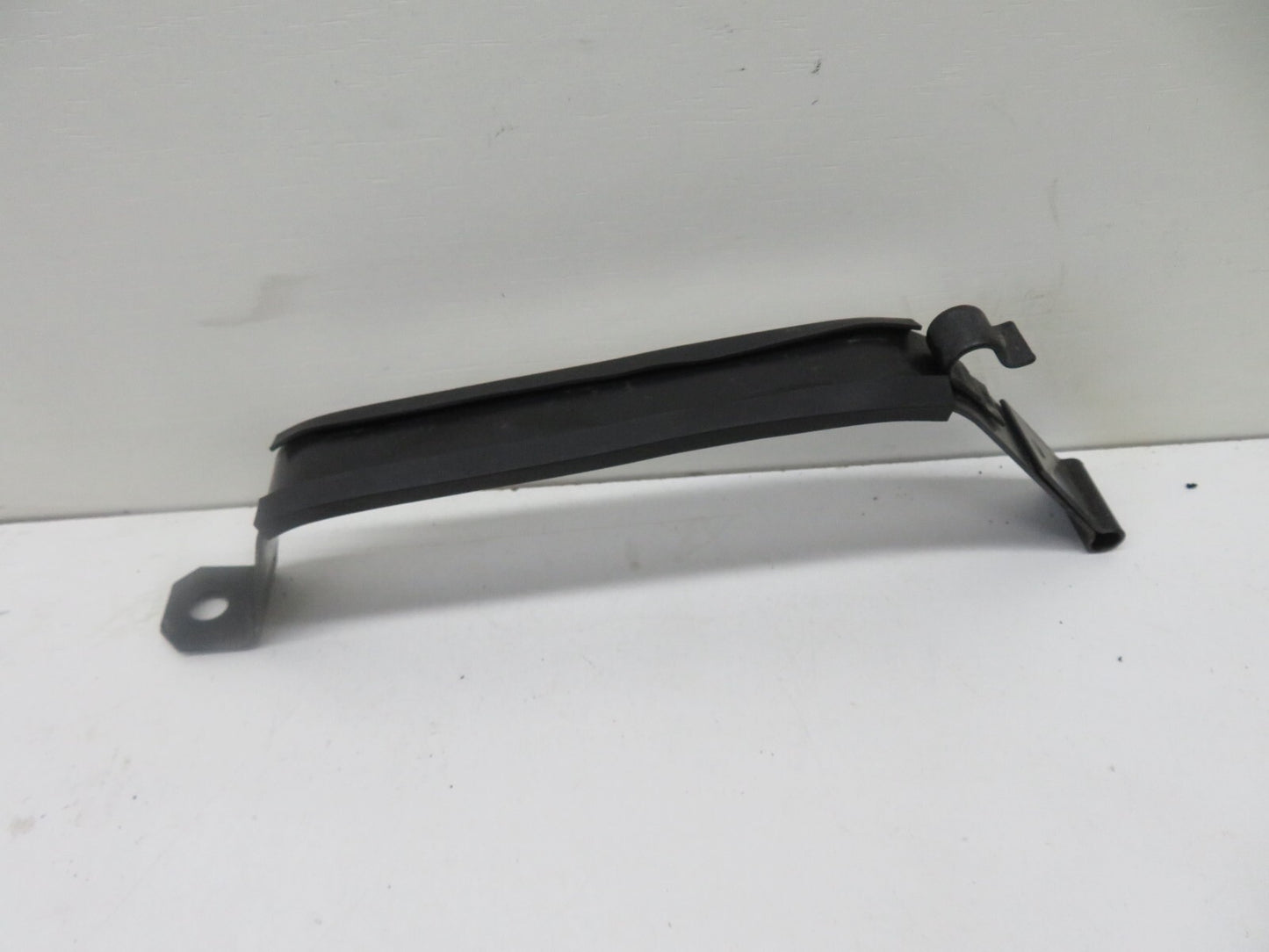 TOYOTA MR2 MK2 SW20 FUEL TANK STRAP BRACKET 1990-1999 REF2121-7