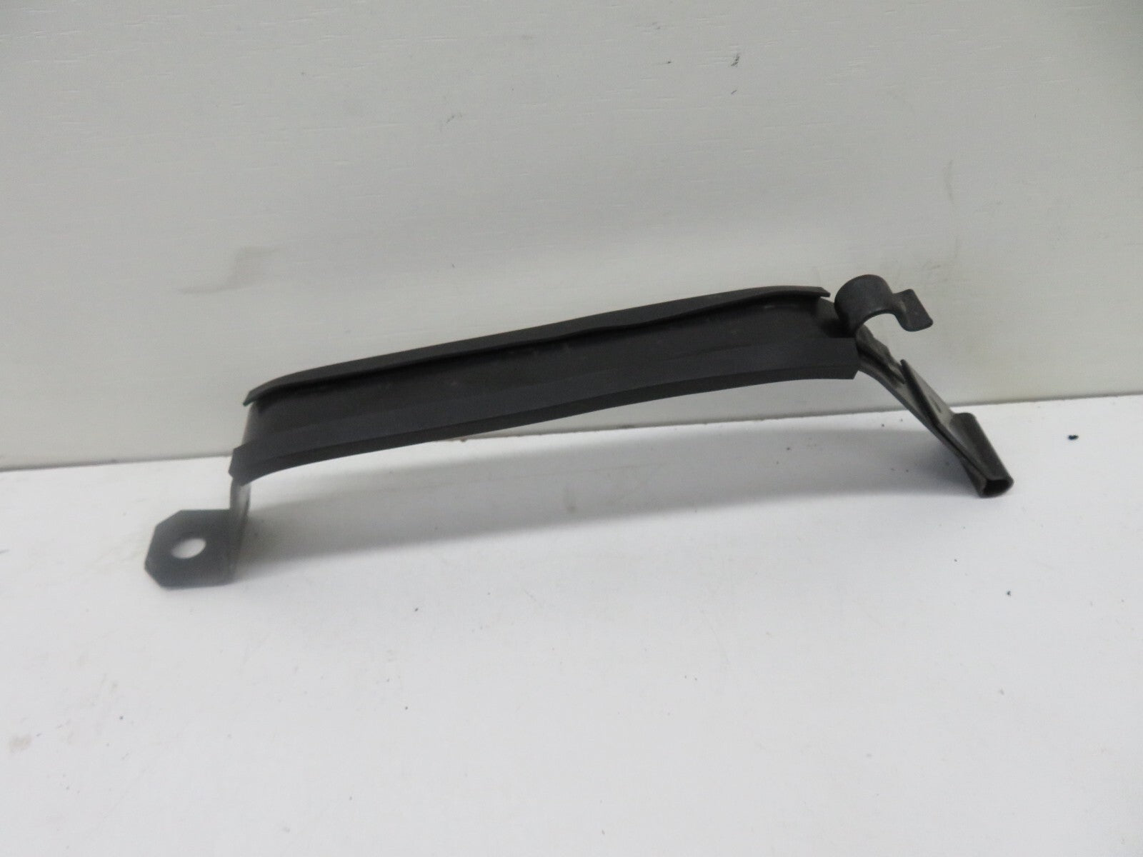 TOYOTA MR2 MK2 SW20 FUEL TANK STRAP BRACKET 1990-1999 REF2121-7