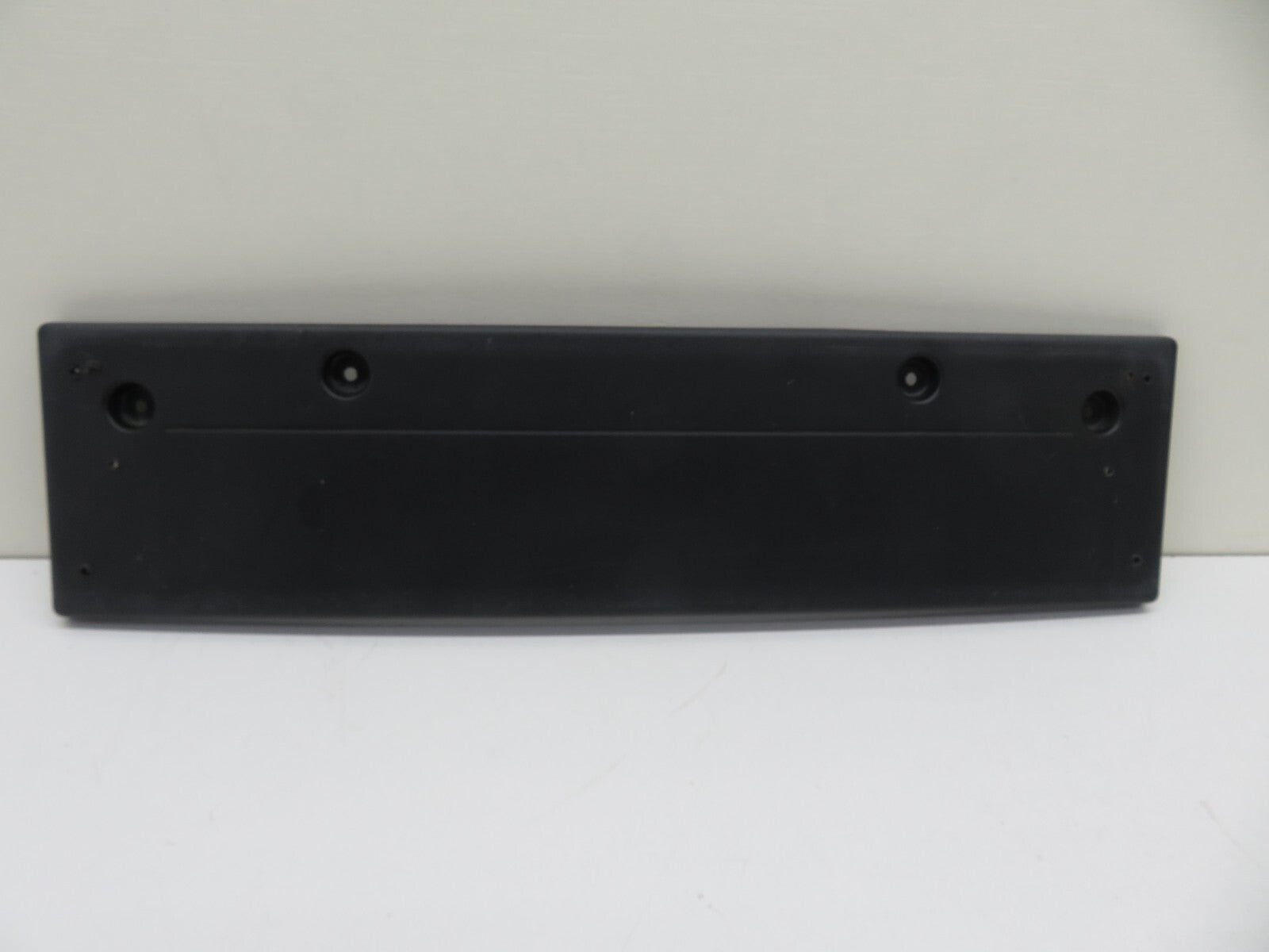 MINI COOPER S R53 FRONT NUMBERPLATE HOLDER TRIM 2001-2006