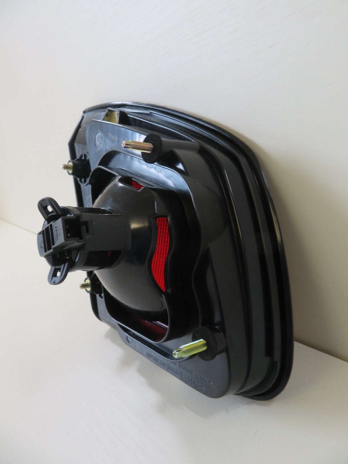 OS DRIVER REAR FOG LIGHT VALEO 088007 FOR NISSAN PRIMERA 1996-1999