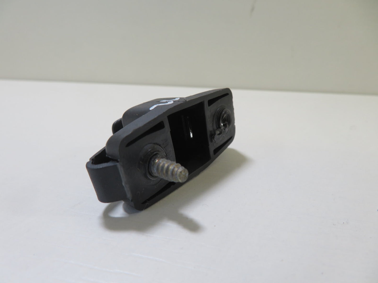 BMW MINI COOPER R52 SUN VISOR CLIP HOLDER 2001-2006 1325-32
