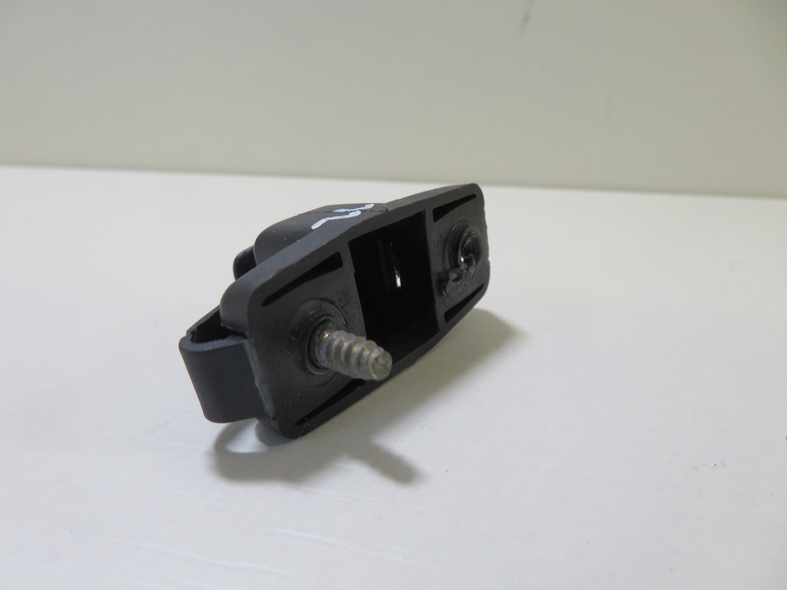 BMW MINI COOPER R52 SUN VISOR CLIP HOLDER 2001-2006 1325-32