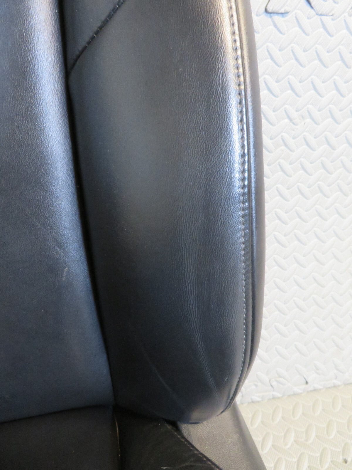 MAZDA CX7 NSF PASSENGER FRONT LEATHER SEAT 2009-2012