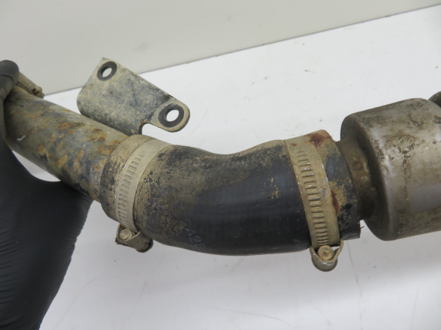 FORD FIESTA MK7 ST180 INTERCOOLER PIPE 2013-2017