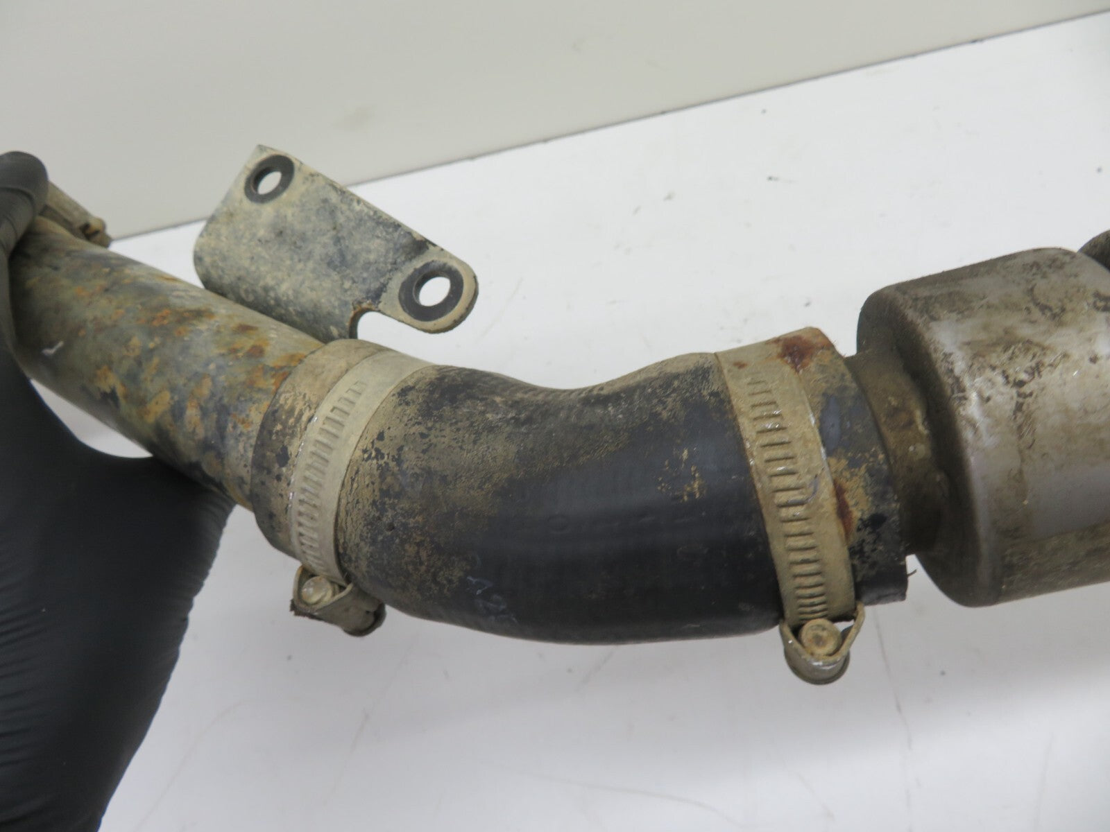 FORD FIESTA MK7 ST180 INTERCOOLER PIPE 2013-2017