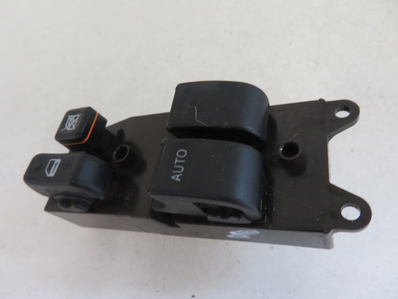 TOYOTA COROLLA LHD WINDOW SWITCHES MIXA1157-8