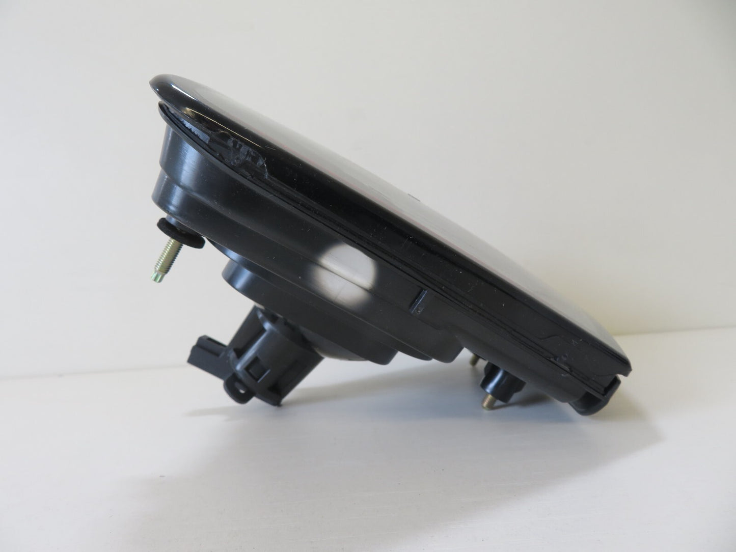 OS DRIVER REAR FOG LIGHT VALEO 088007 FOR NISSAN PRIMERA 1996-1999