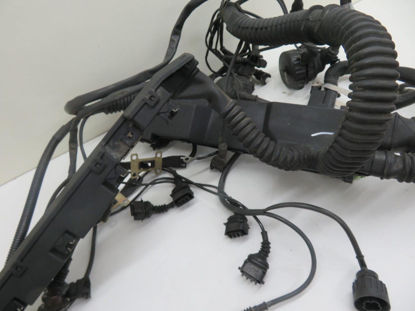 BMW E36 320I ENGINE WIRING LOOM MANUAL VERSION 1740870 1990-1999