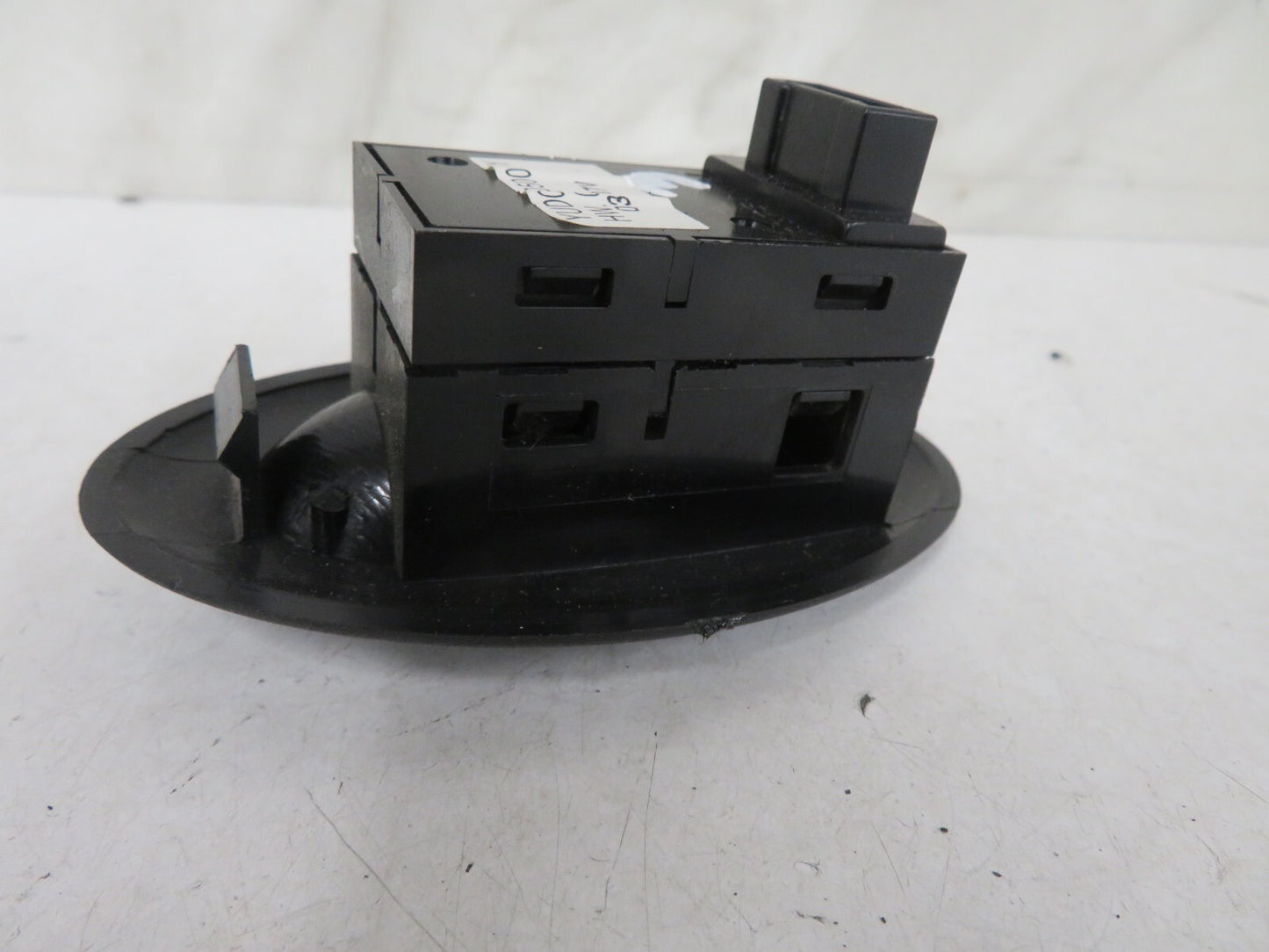 ROVER 75 REAR WINDOW SWITCH YUD000500PUY 1999-2005 1351-3