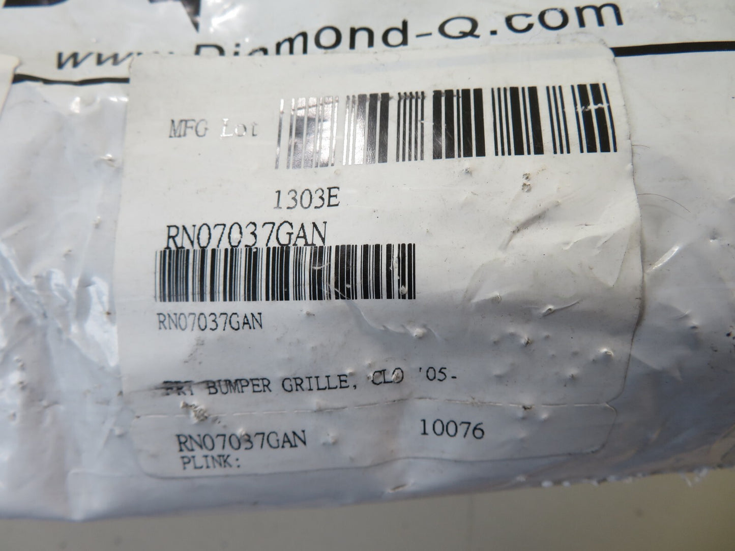 FRONT GRILL FOR RENAULT CLIO RN07037GAN 2005-2014