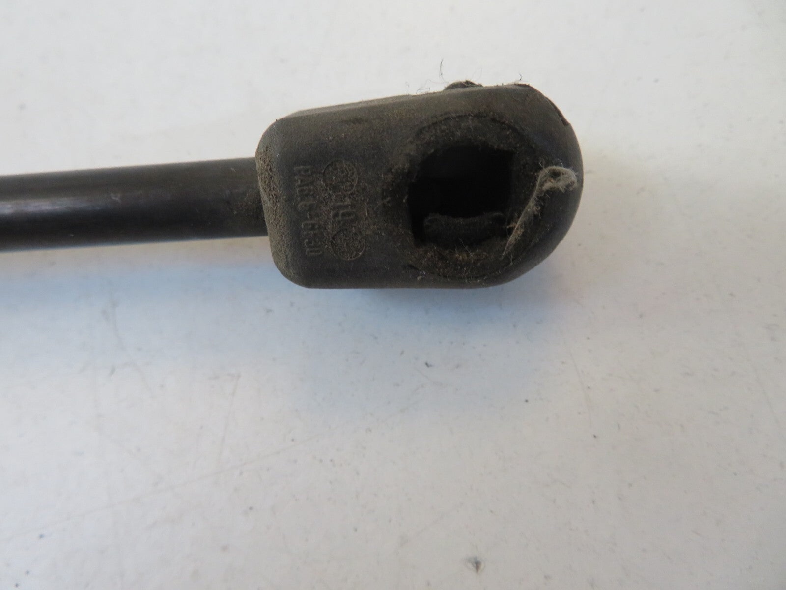 FORD FIESTA MK6 TAILGATE BOOT STRUTS PAIR 2002-2008 MIX1243-22-23