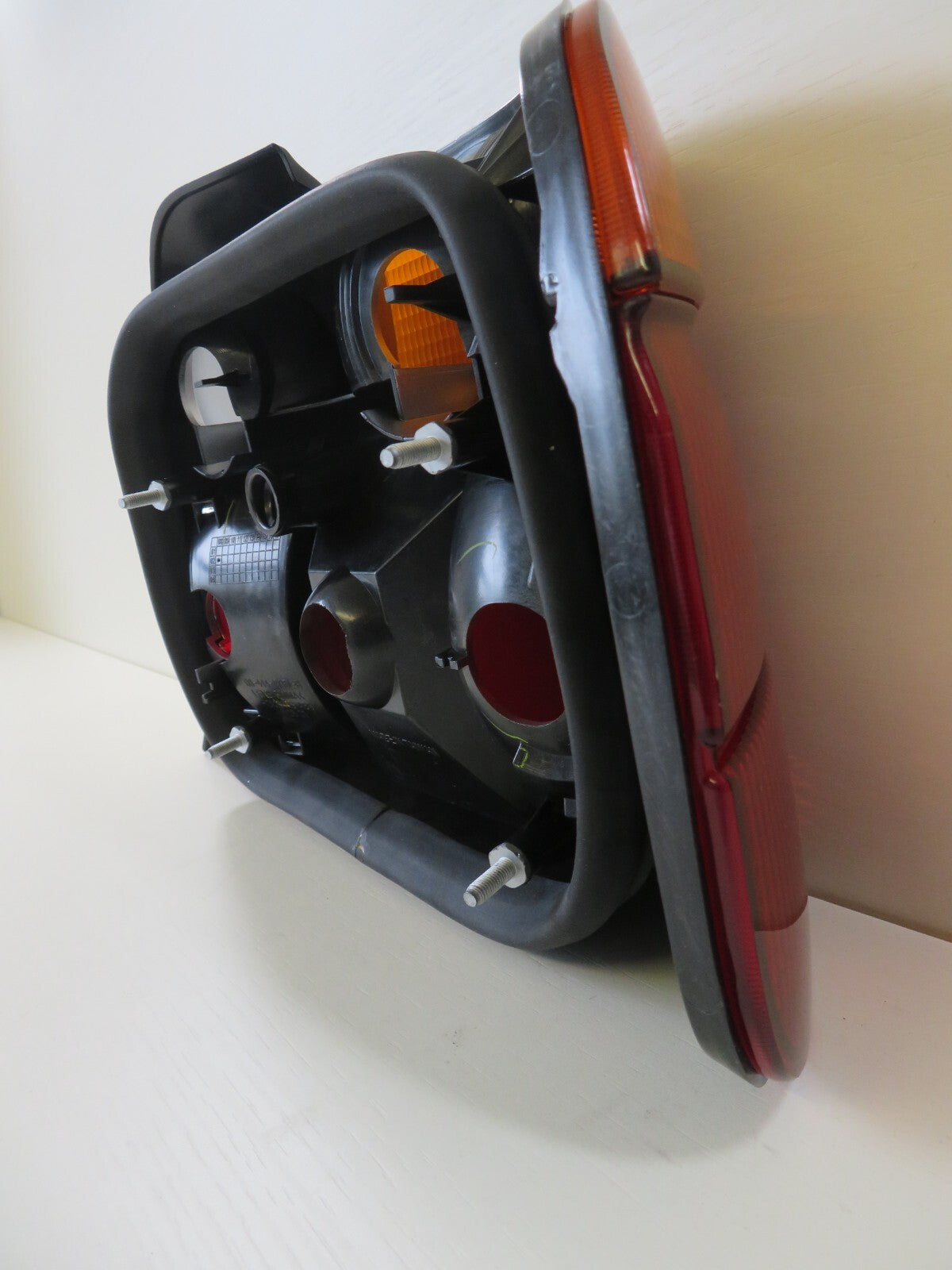 NS PASSENGER REAR LIGHT LH DEPO 444-1935L-UE FOR BMW 3 SERIES COMPACT 1991-1999