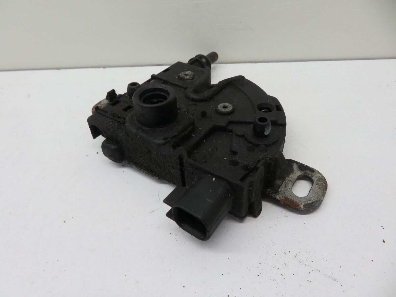 FORD FOCUS ST BONNET LOCK CATCH 2006-2010 1299-29