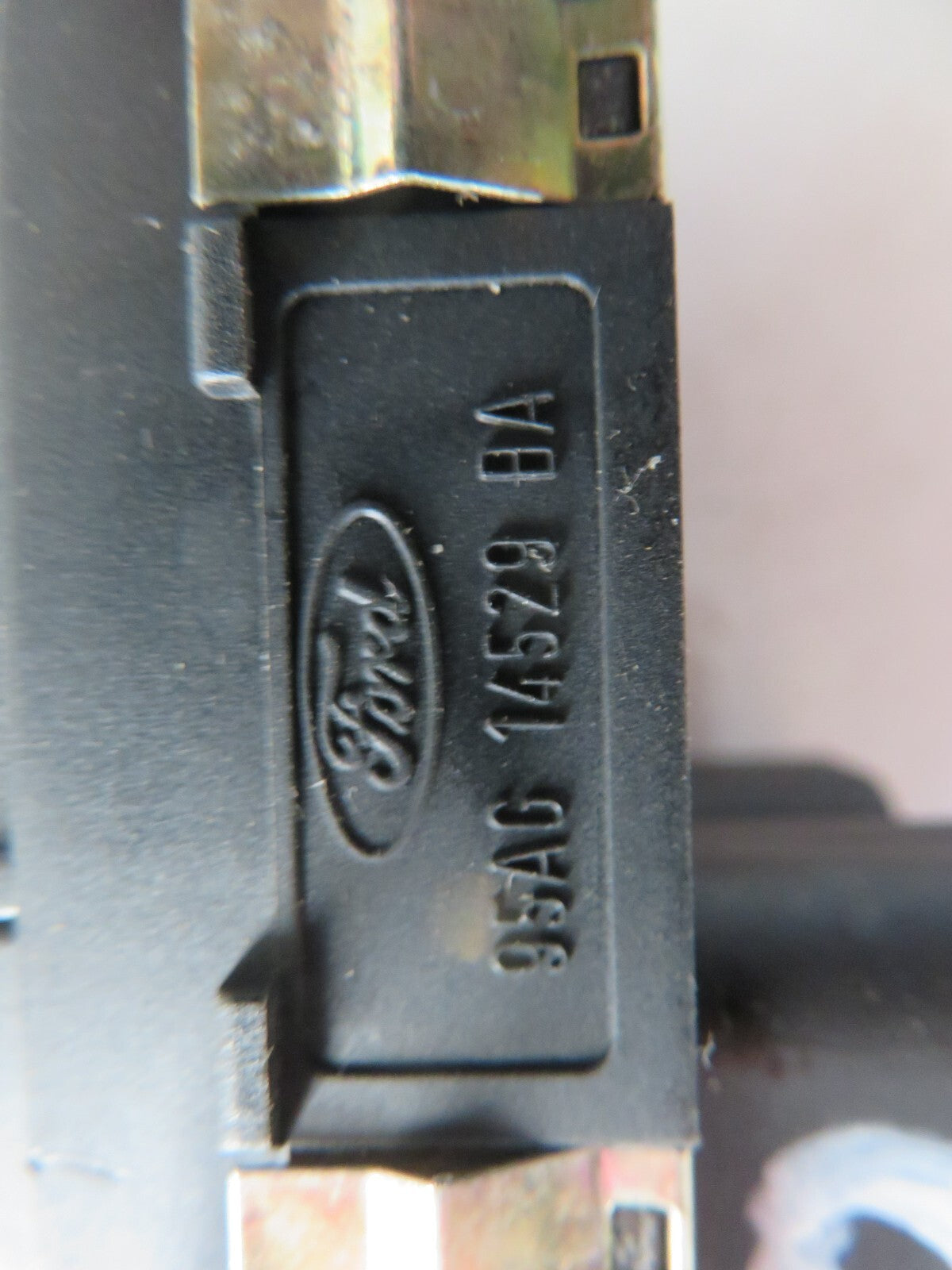 FORD ESCORT MK6 TWIN ELECTRIC WINDOW SWITCHES 95AG-14529-BA 1995-2000 AMS1311-10