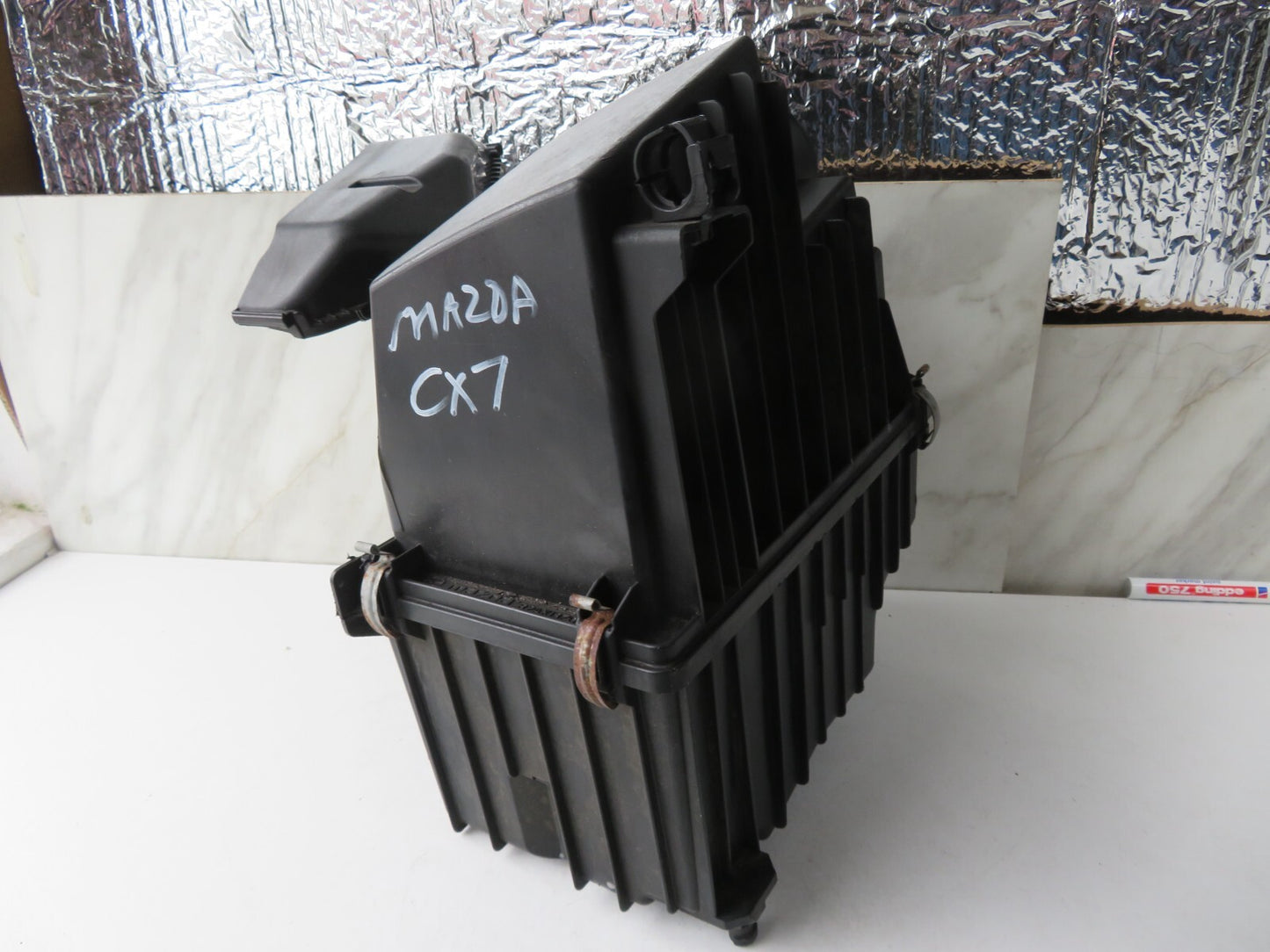 MAZDA CX7 2.2 DIESEL AIR FILTER BOX R2AX13Z02 2006-2012 BK1601