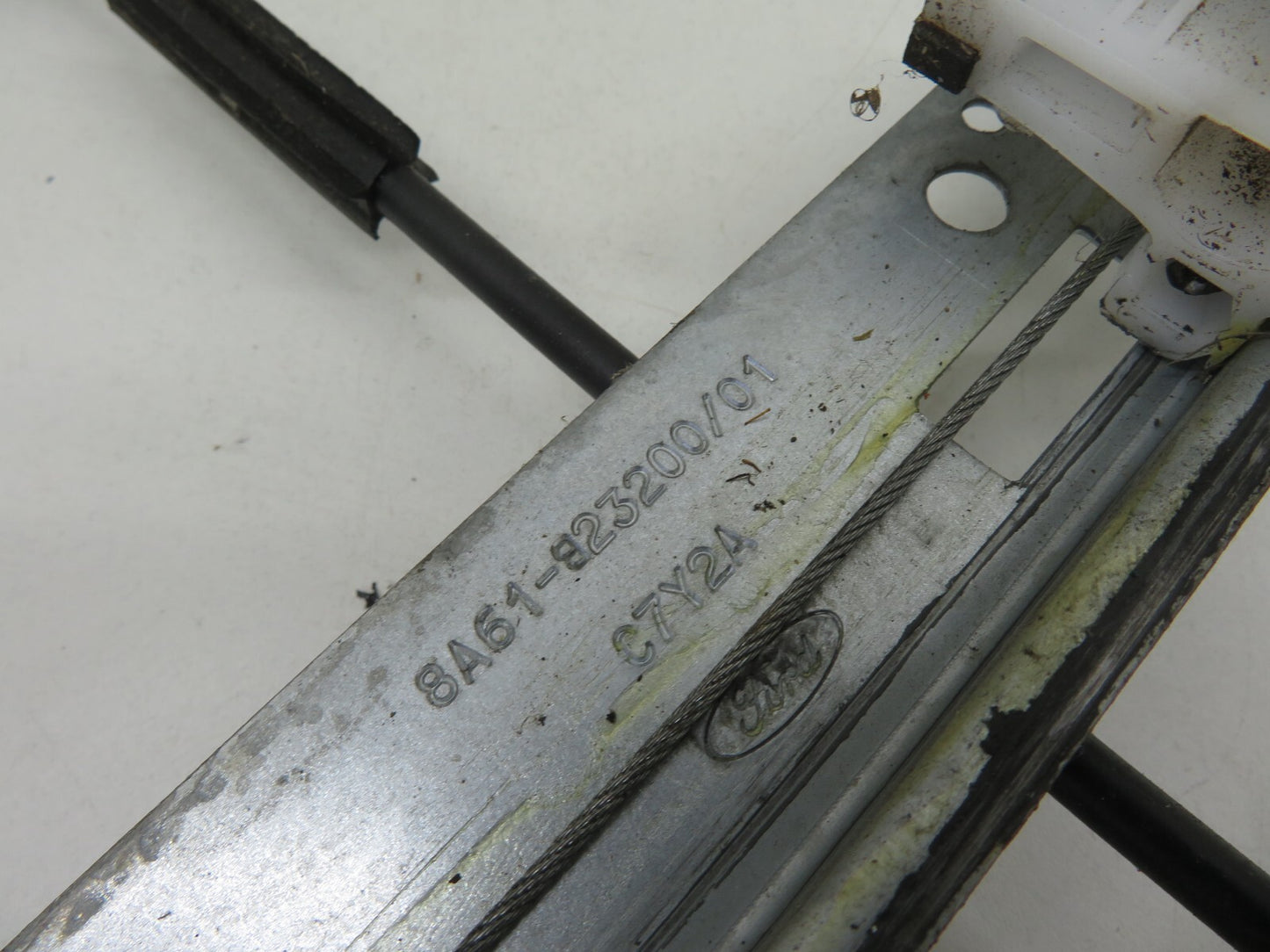 FORD FIESTA MK7 ST180 OS DRIVER DOOR WINDOW REGULATOR 2013-2017 1546-3