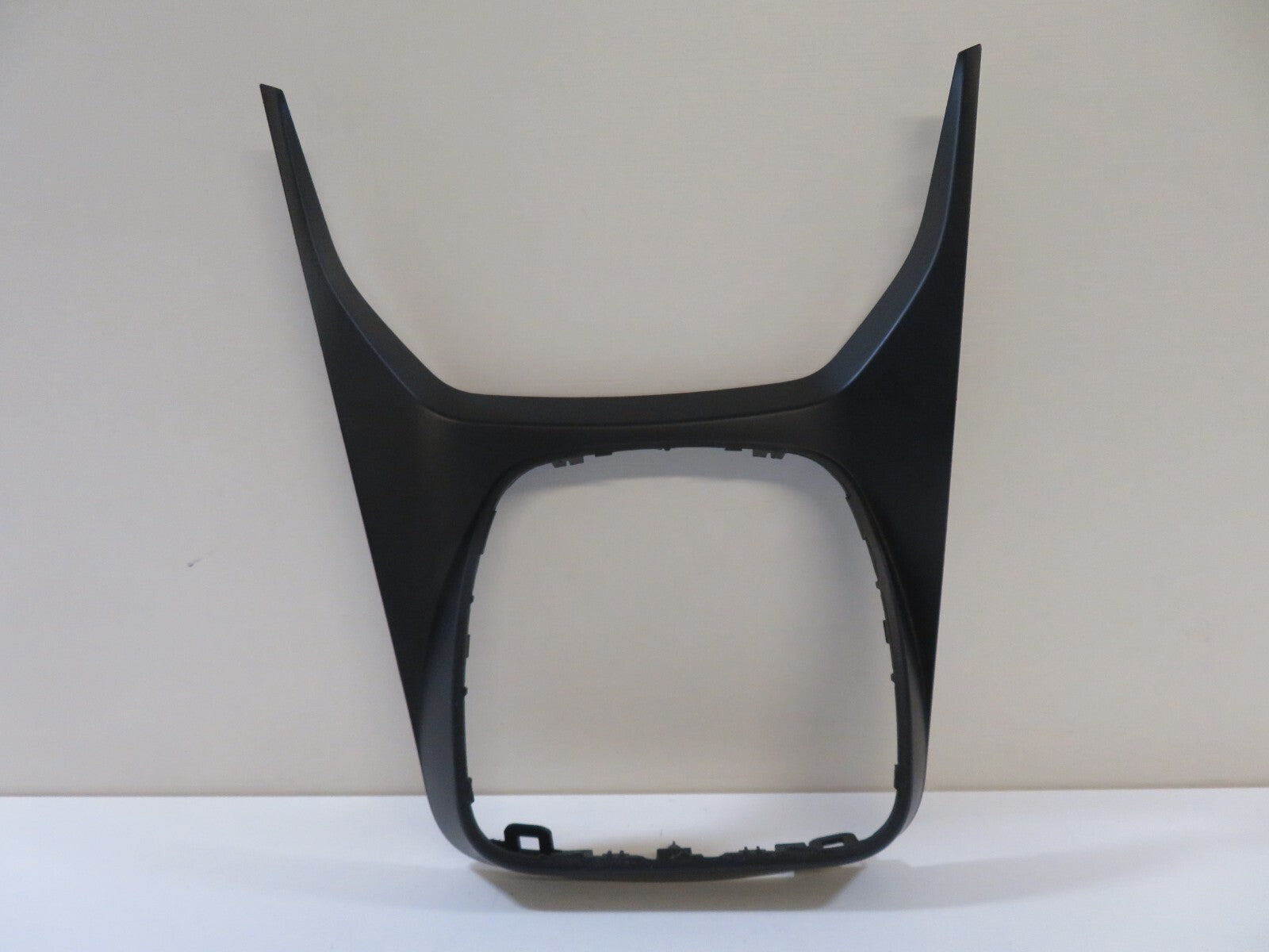 FORD C MAX GEAR STICK SURROUND TRIM AM51-R044H82-ADW 2011-2015 1518-12