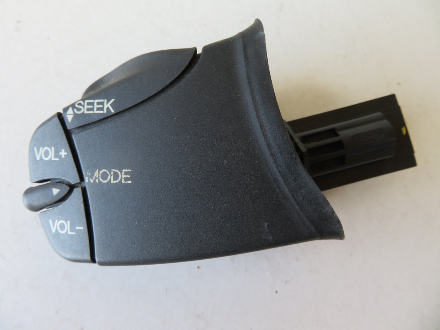FORD MONDEO MK3 STEERING VOLUME CONTROLS 98AB14K147AC 2001-2006 AMS1314