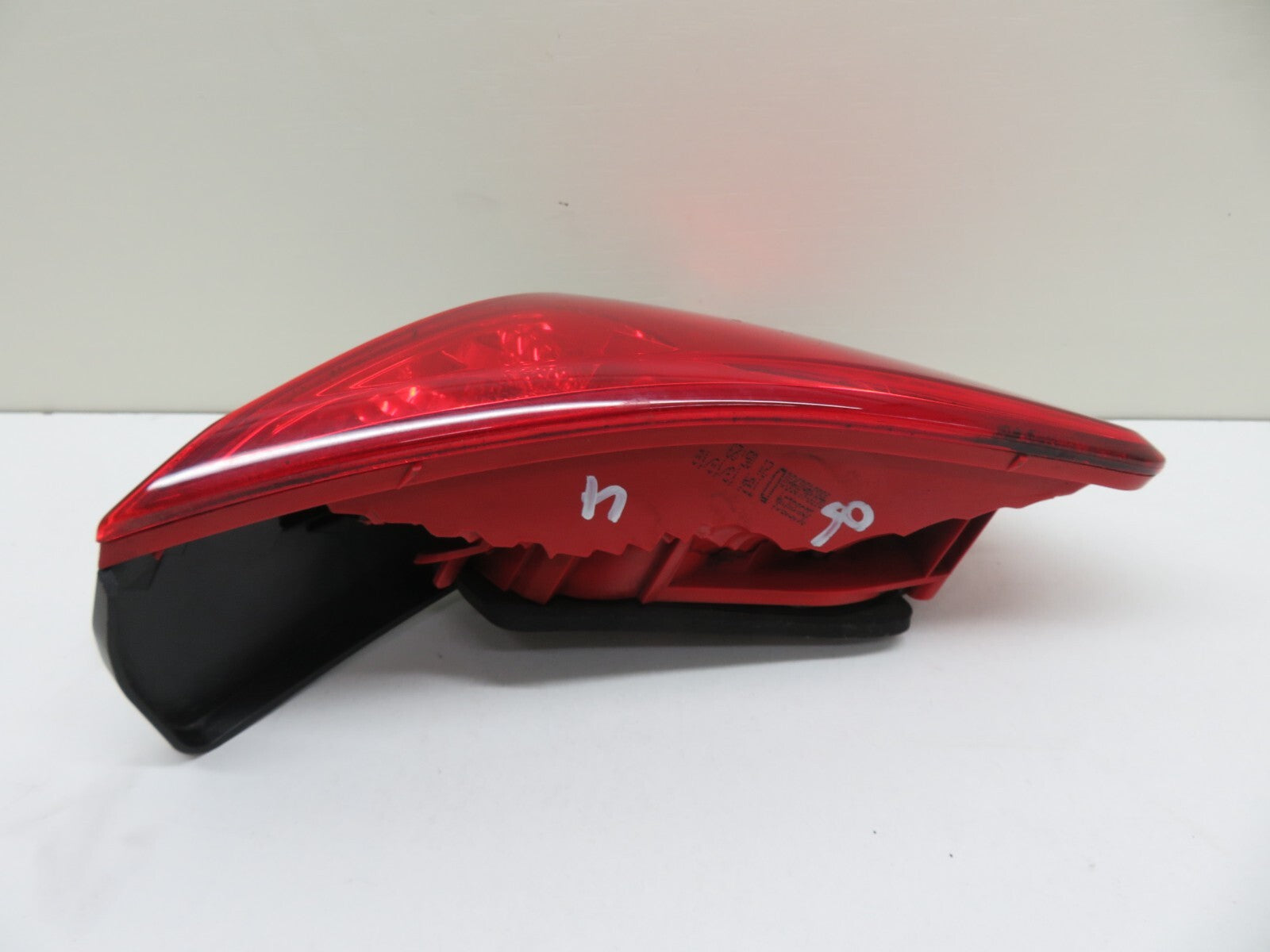 PEUGEOT 3008 OS DRIVER INNER REAR TAIL LIGHT 9683460980 2008-2016 1626-4