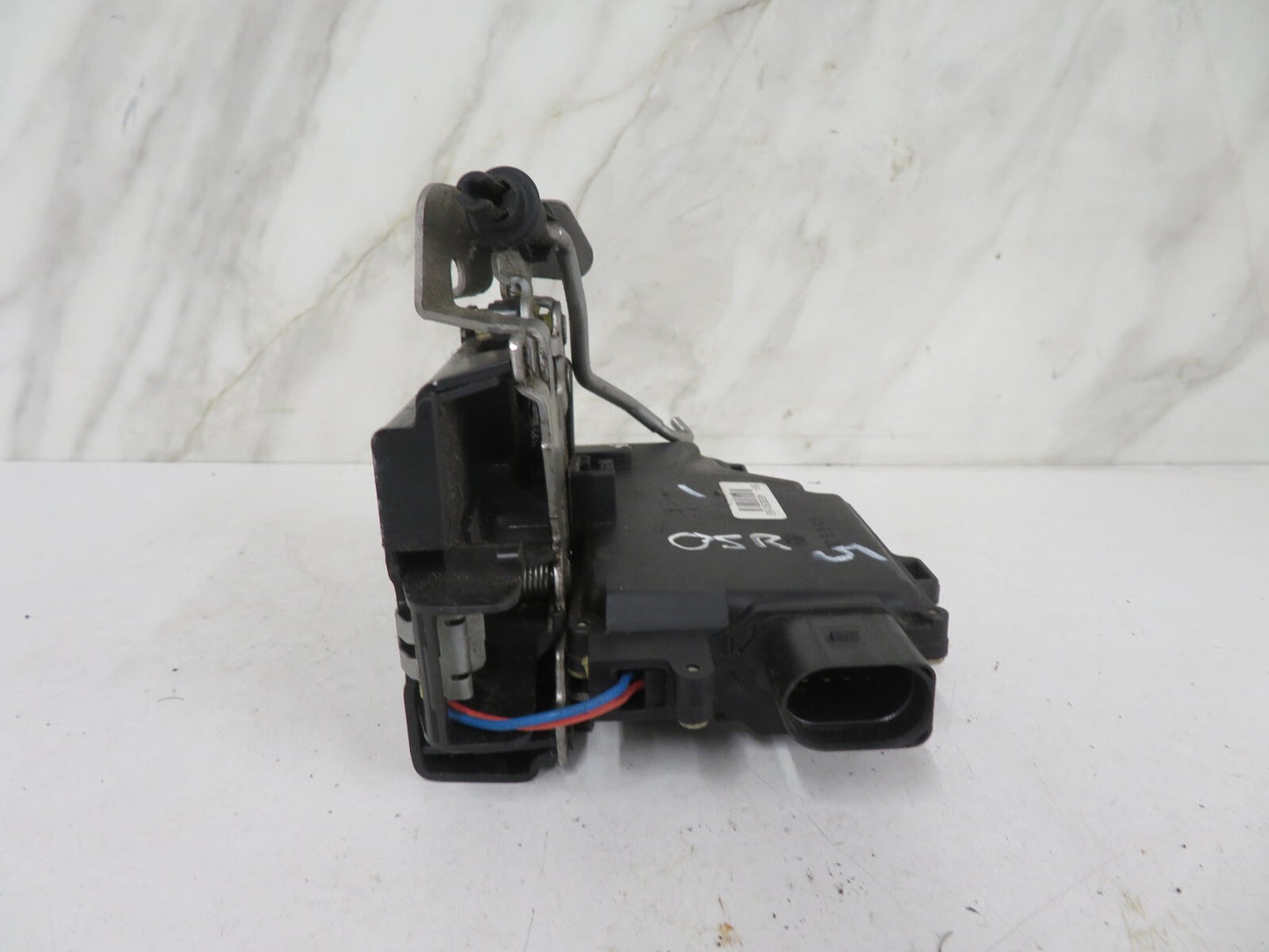 AUDI A6 ALL ROAD 1998-2003 OSR REAR DOOR LOCK CATCH 4B0839016G MIX1411-5