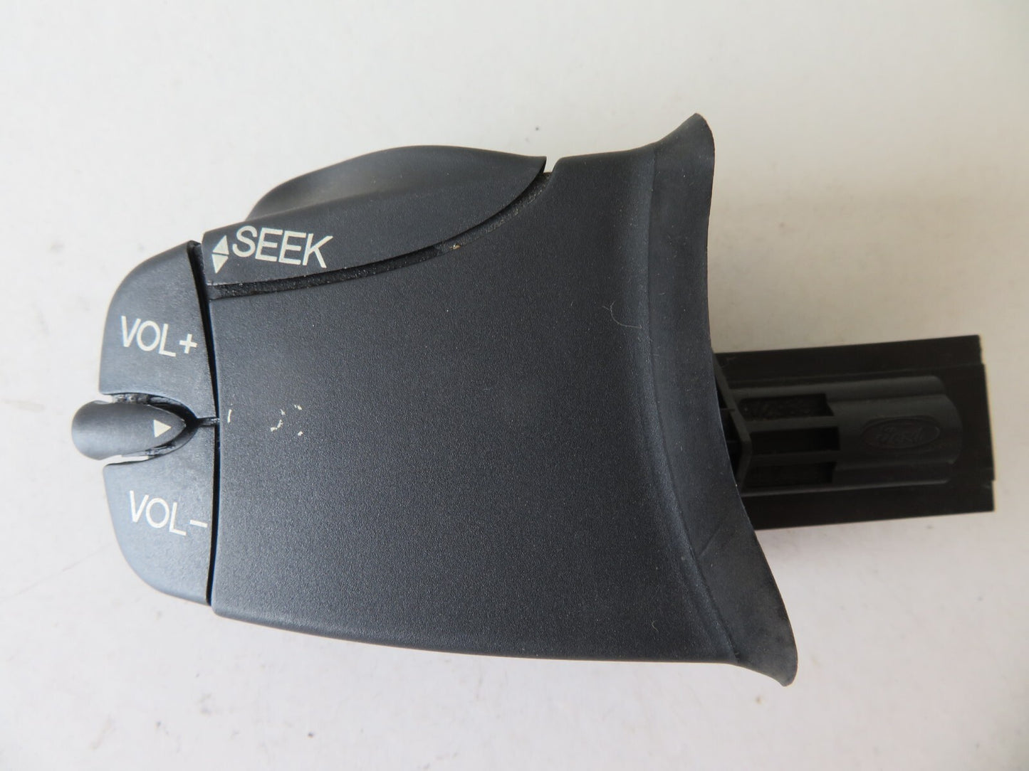 FORD FOCUS MK1 STEERING VOLUME CONTROLS 1998-2004 AMS1416