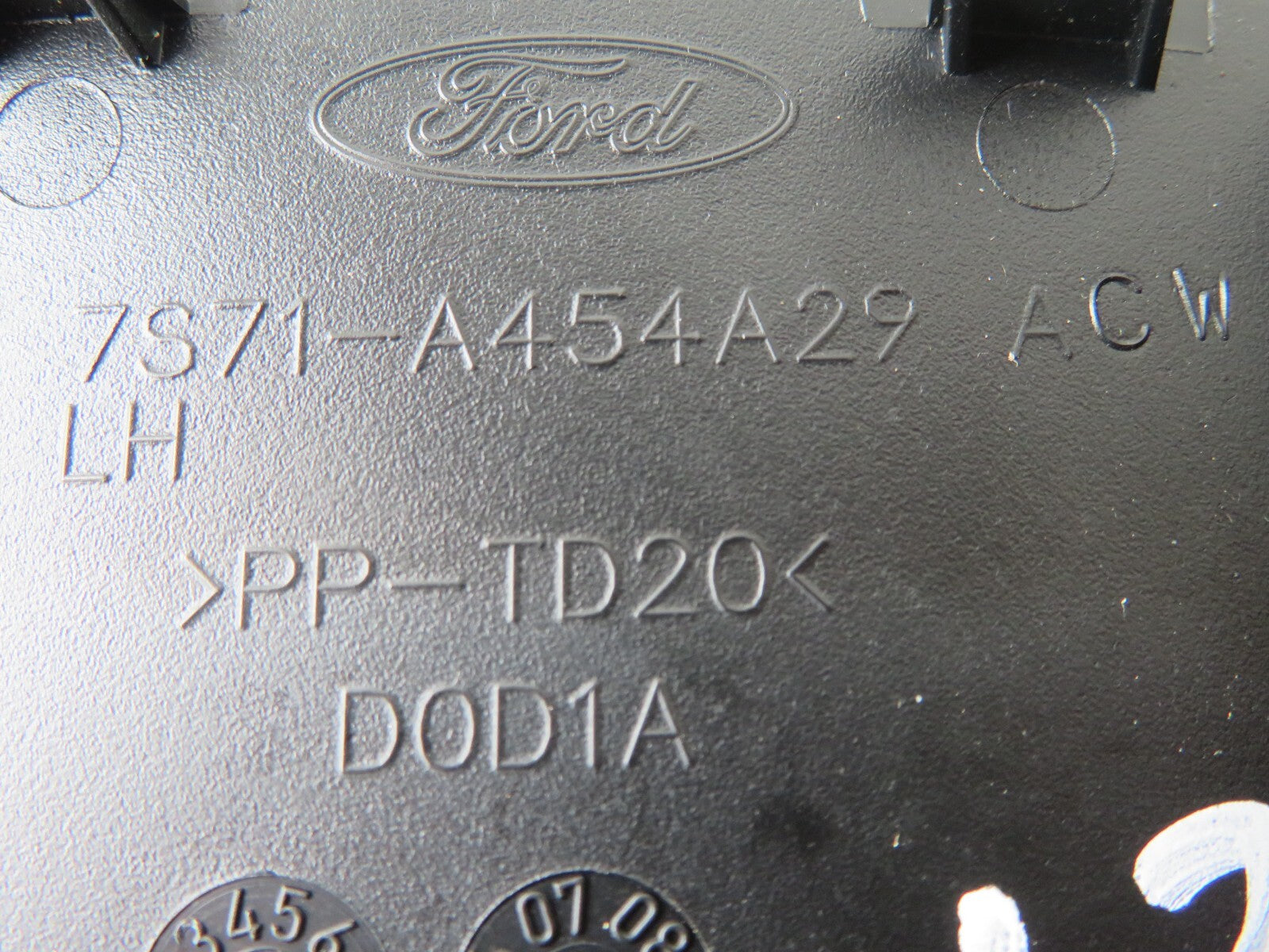 FORD MONDEO MK4 HATCHBACK NSR LIGHT ACCESS COVER 2007-2011 1201-12 SA