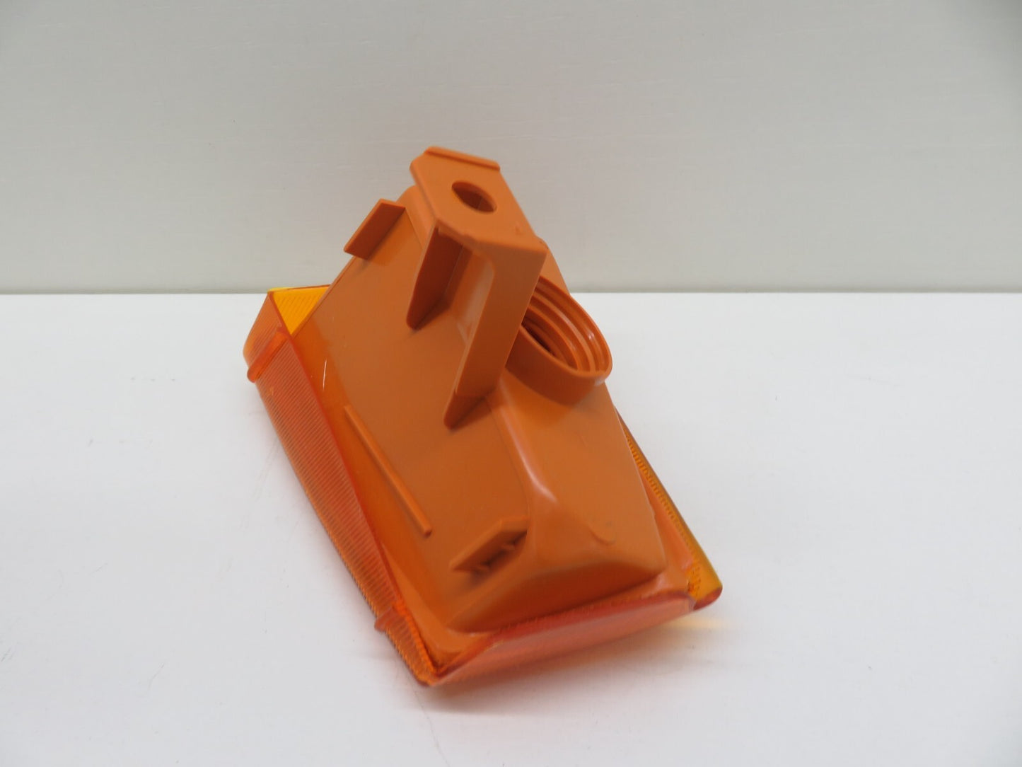 NS PASSENGER FRONT INDICATOR LIGHT FOR VAUXHALL ASTRA 1984-1991 135L