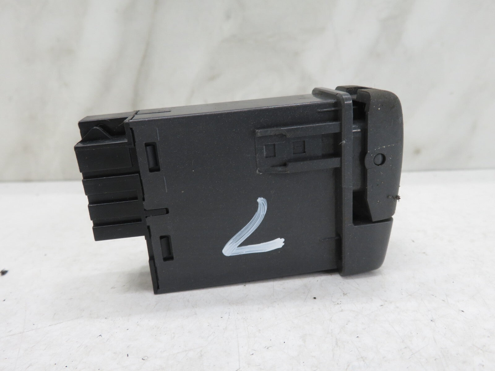 VOLVO V70 MK1 FOG LIGHT SWITCH 9148994 1996-2000 MIX1550-7